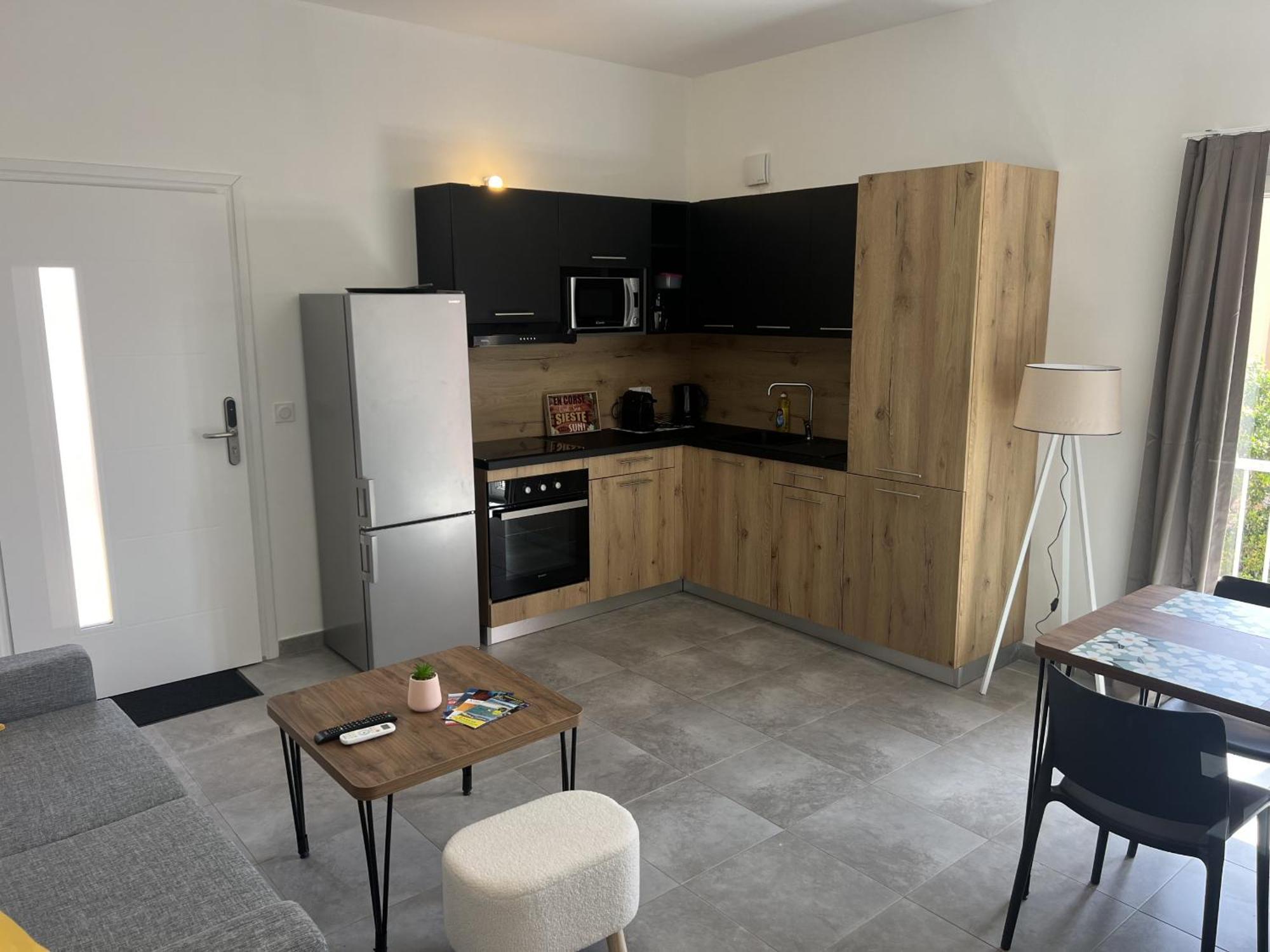 Residence Hoteliere Les Hameaux De Saint Cyprien Appartement 35 M2 1 Chambre Lecci Esterno foto