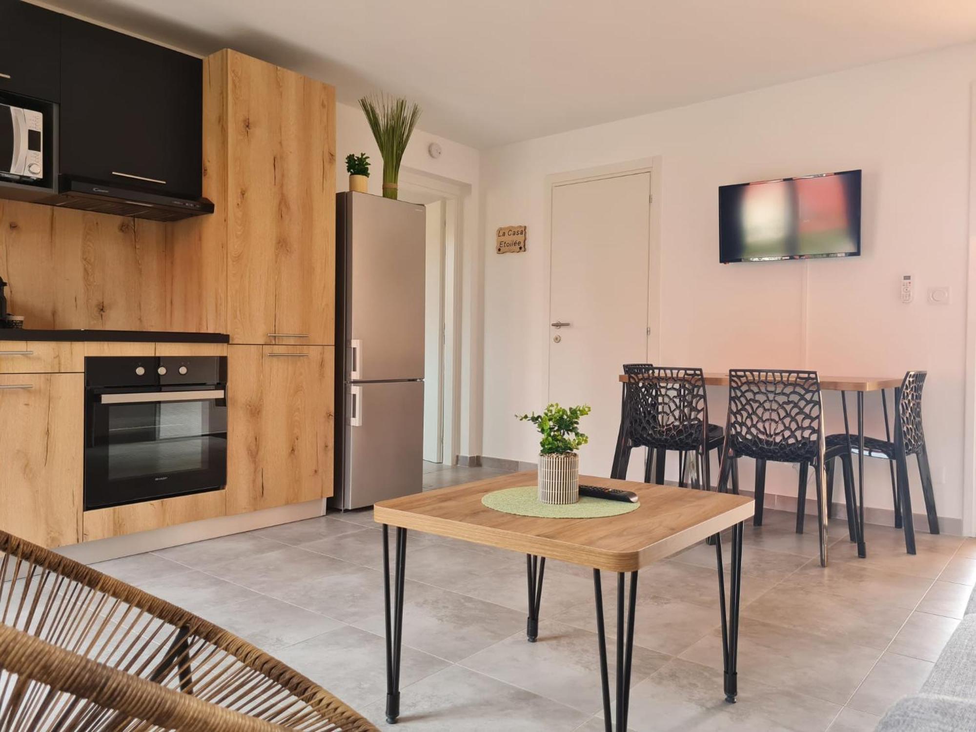 Residence Hoteliere Les Hameaux De Saint Cyprien Appartement 35 M2 1 Chambre Lecci Esterno foto