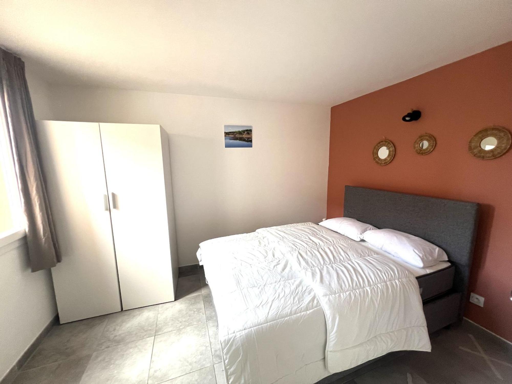 Residence Hoteliere Les Hameaux De Saint Cyprien Appartement 35 M2 1 Chambre Lecci Esterno foto