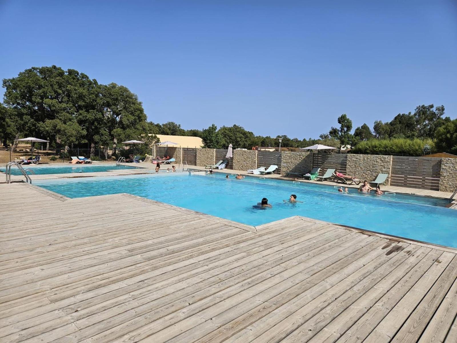 Residence Hoteliere Les Hameaux De Saint Cyprien Appartement 35 M2 1 Chambre Lecci Esterno foto